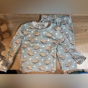 2 Copper Pearl PJs size 18 months